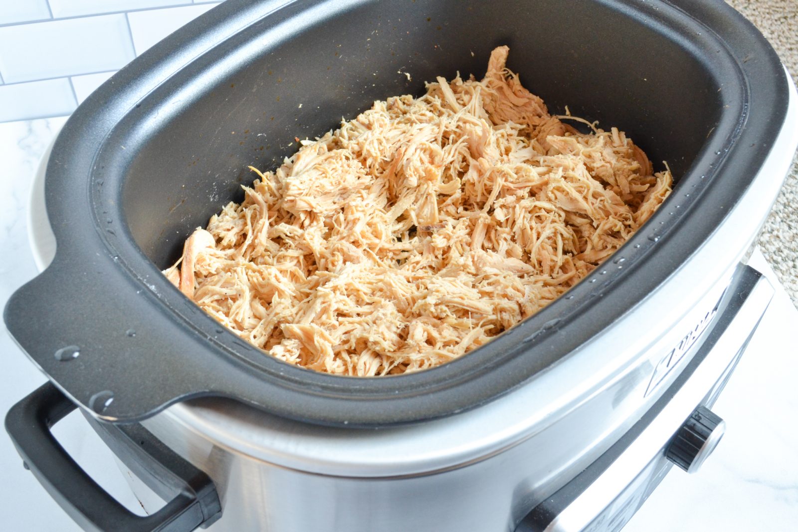 How To Make Pulled Chicken In A Slow Cooker
