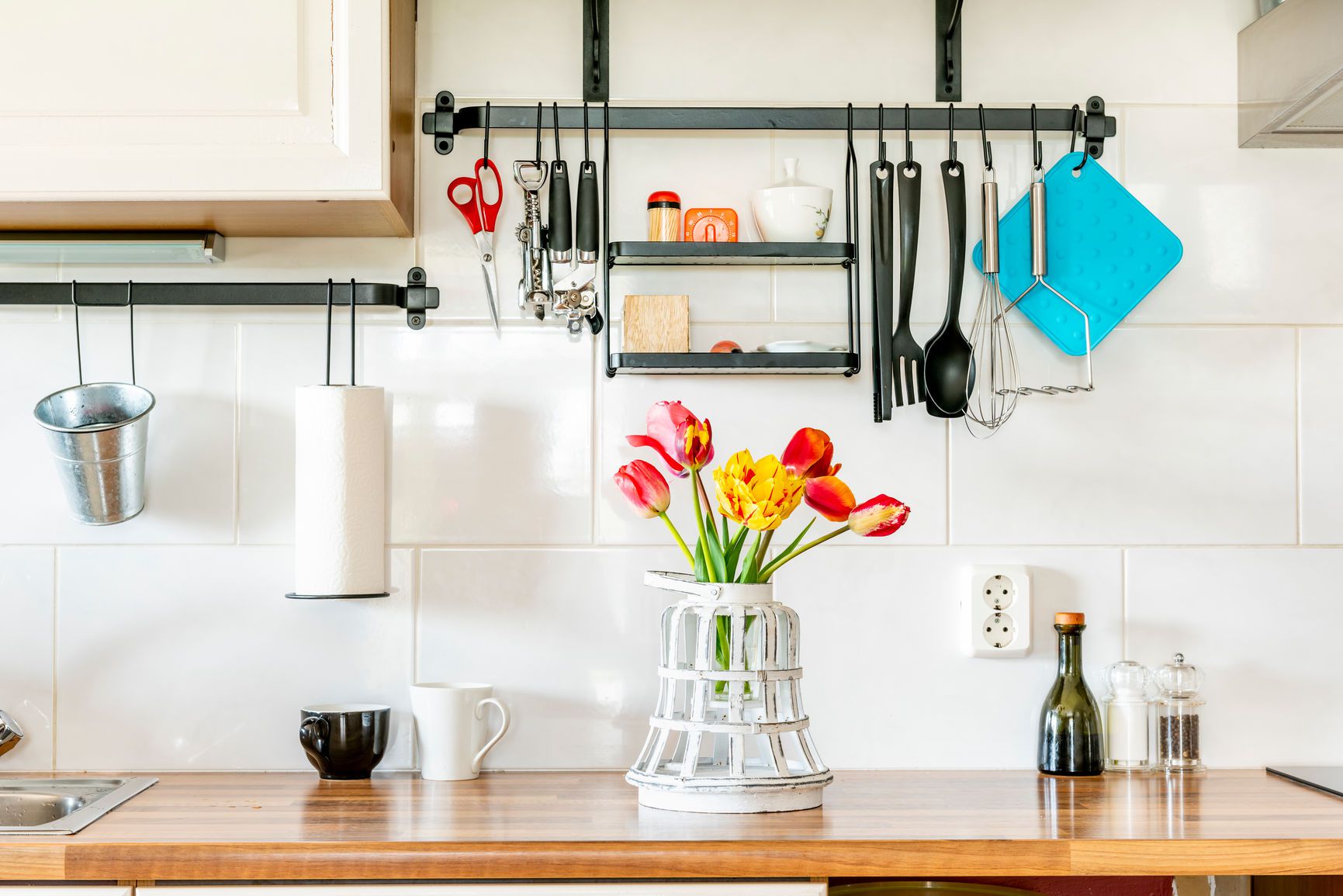 How To Organize A Kitchen When You Downsize: 11 Small Space Tips
