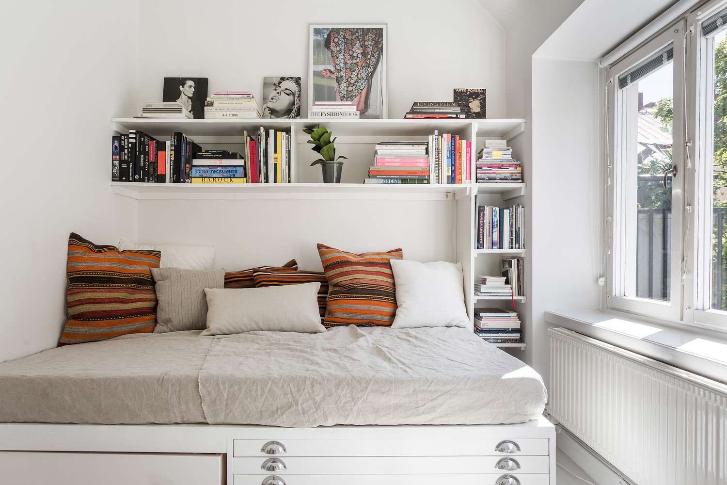 How To Organize A Small Bedroom With Not Enough Storage