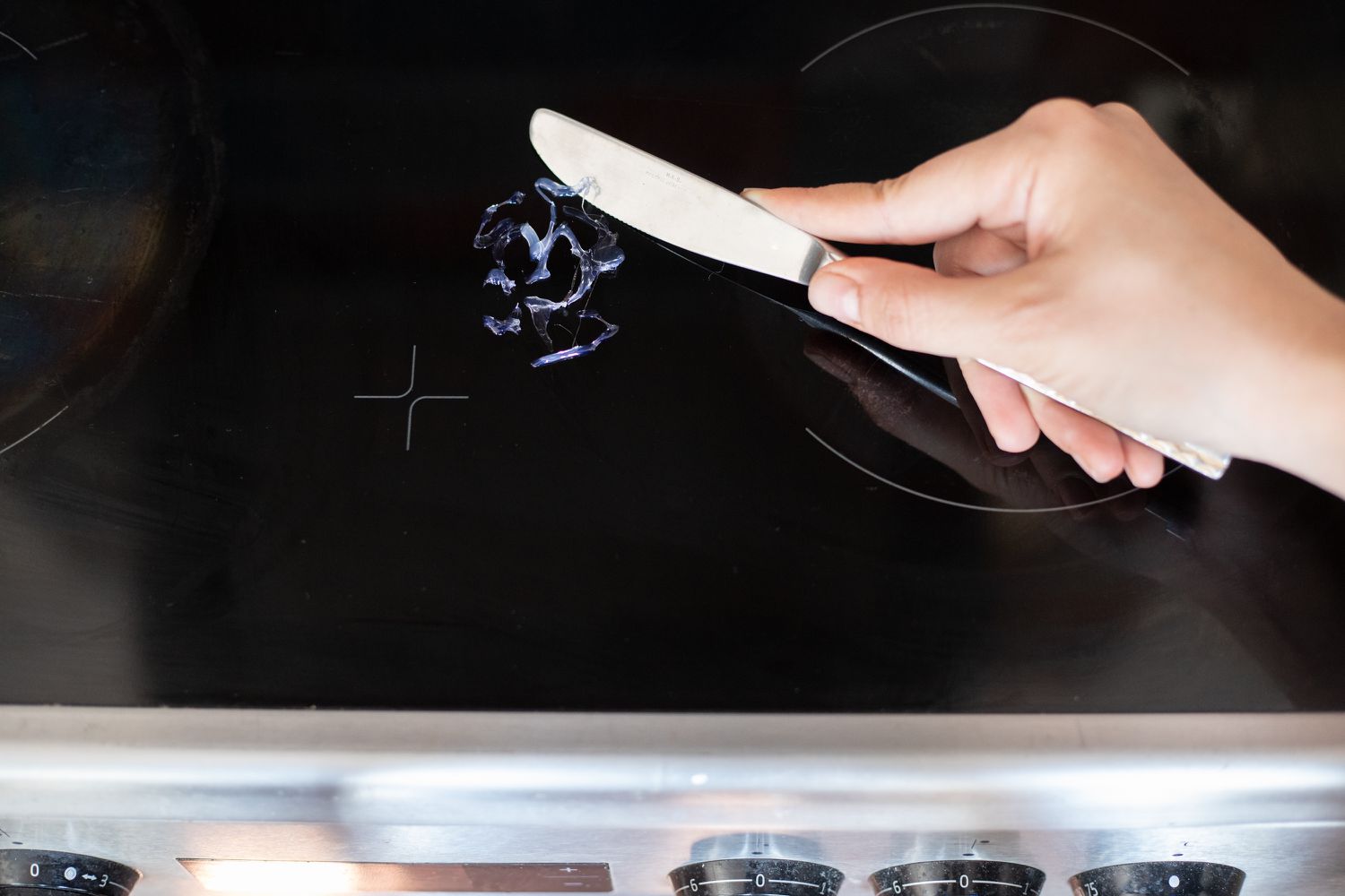 How To Remove Burnt Plastic On Electric Stove Burners