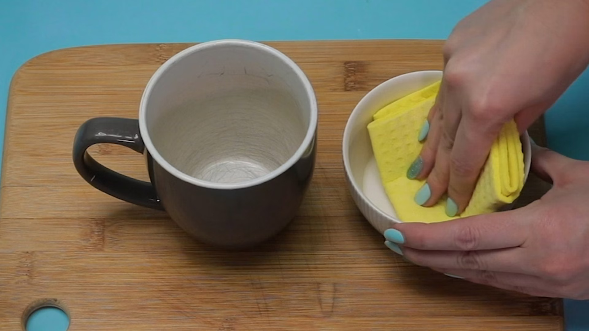 How To Remove Coffee And Tea Stains From Mugs