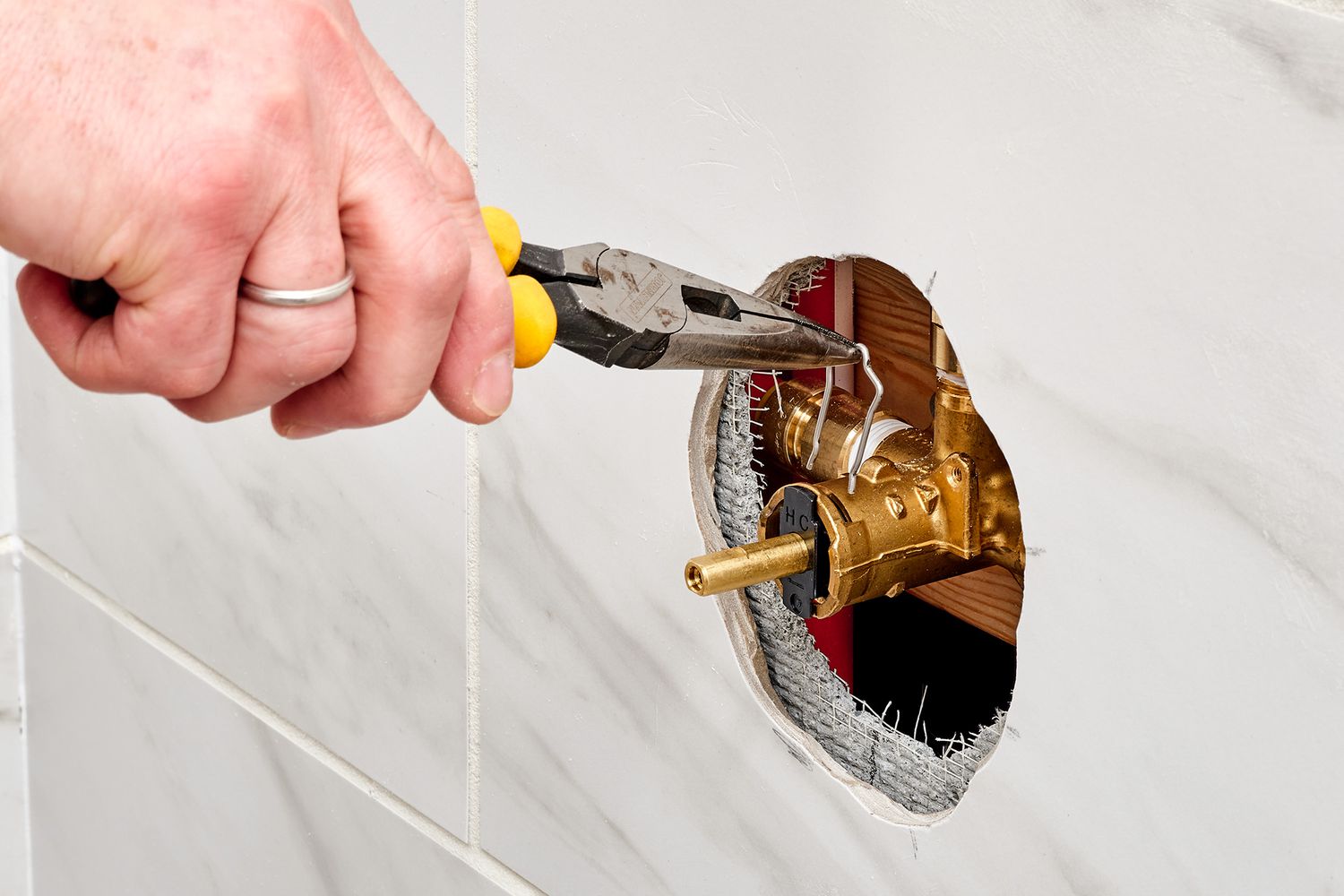 How To Replace A Shower Faucet Cartridge