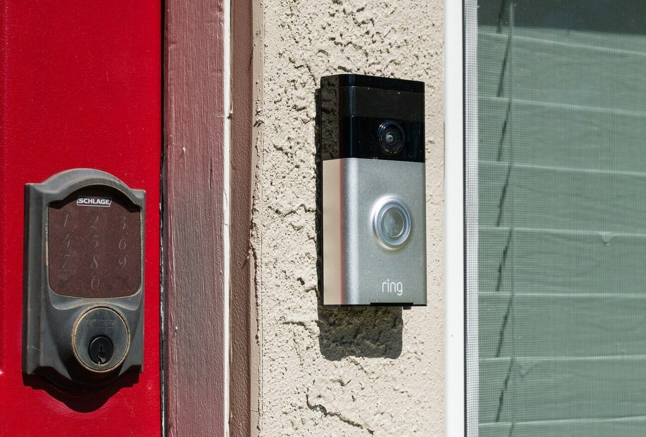 How To Take A Ring Doorbell Off