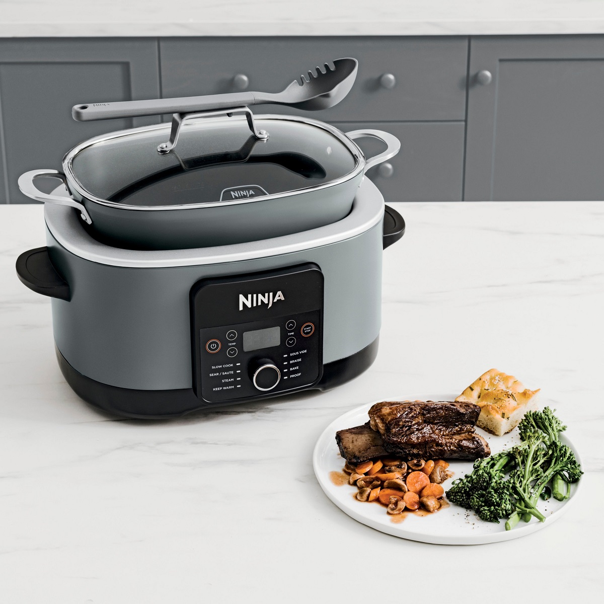 https://storables.com/wp-content/uploads/2023/08/how-to-use-ninja-foodi-as-slow-cooker-1692168121.jpg
