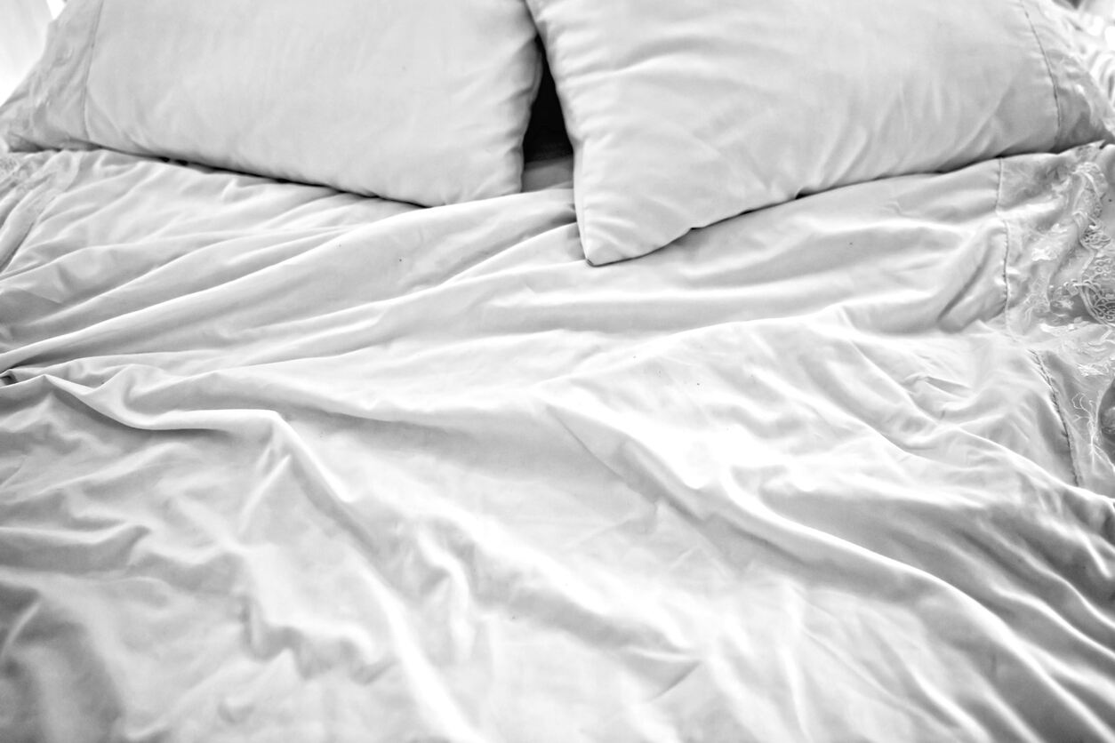 How To Wash Bed Sheets For Crisp, Wrinkle-Free Results