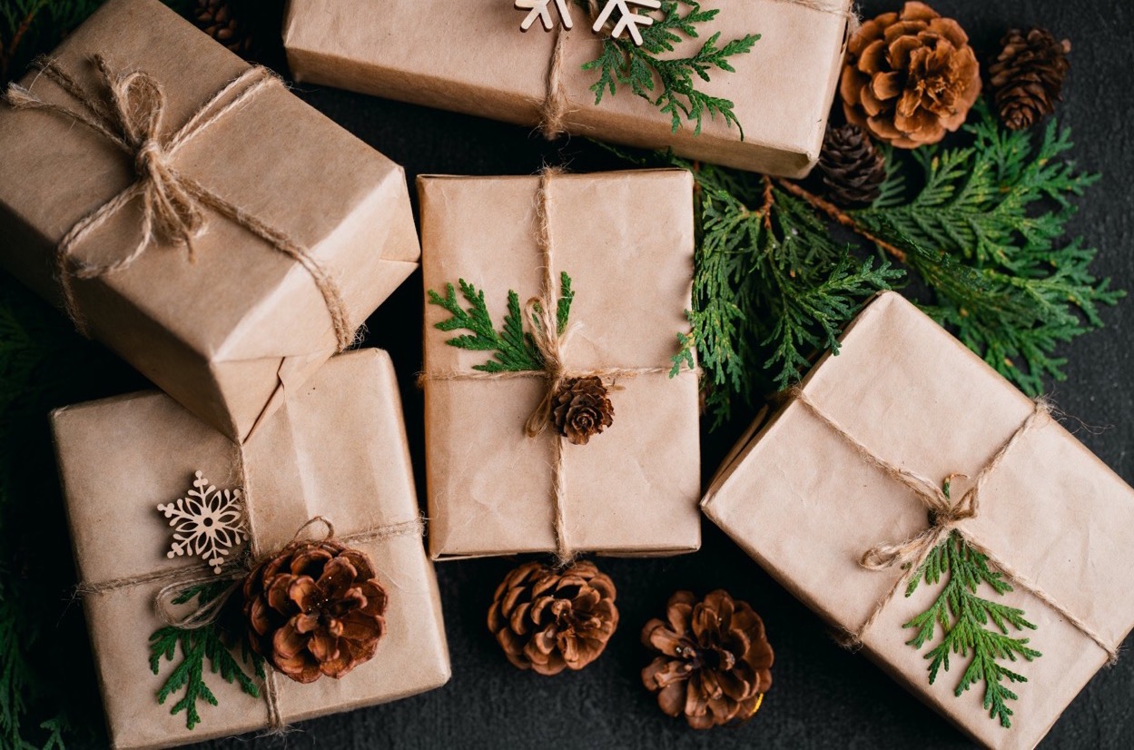 How To Wrap Gifts: Our Pick Of The Best Gift Wrapping Ideas