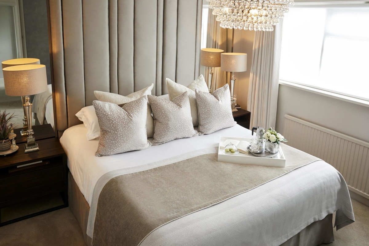 Luxury Bedroom Ideas: 25 Ways To Design A Boutique Hotel Room
