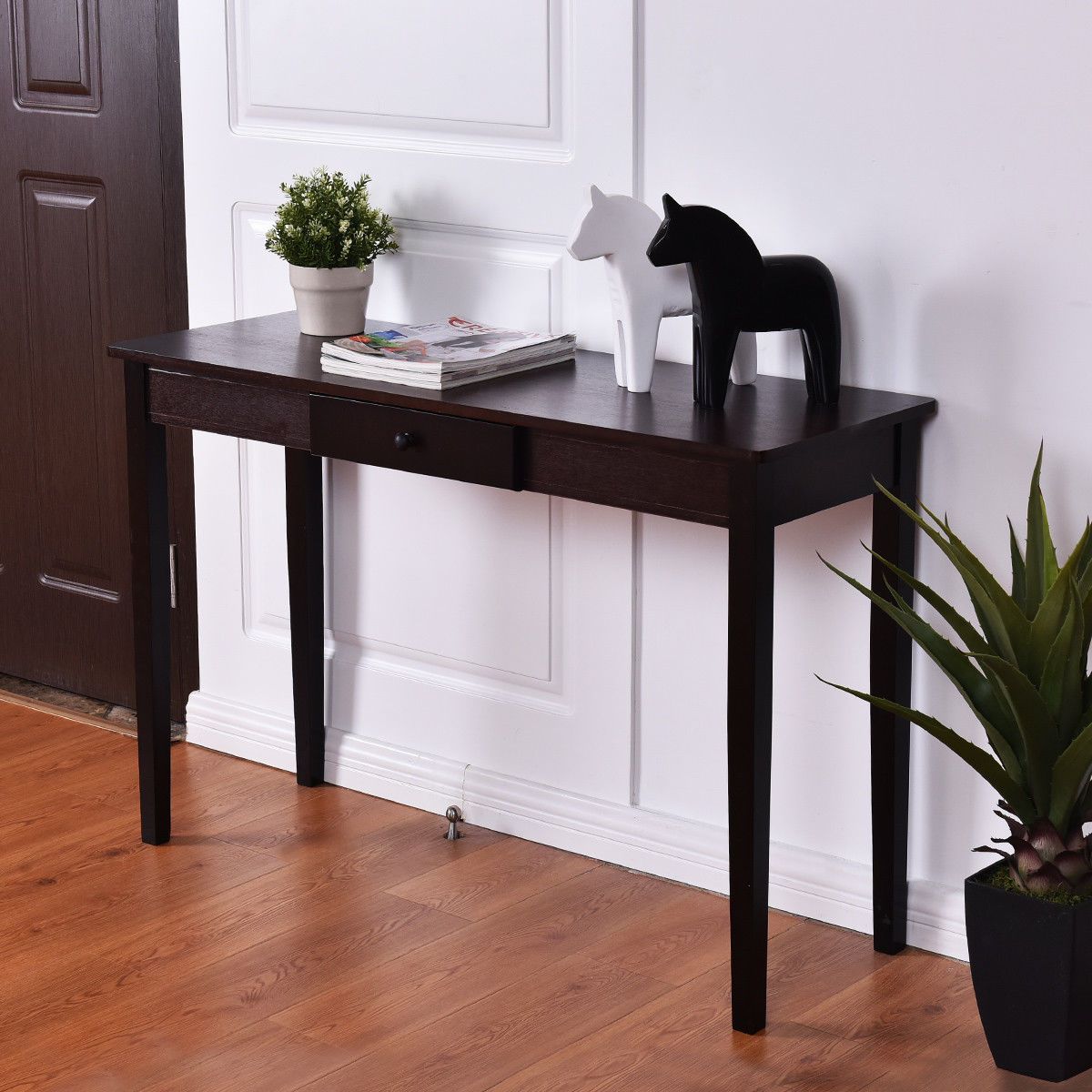 Modern Entryway Table Ideas: 12 Fresh And Inviting Looks For Your Entryway Table