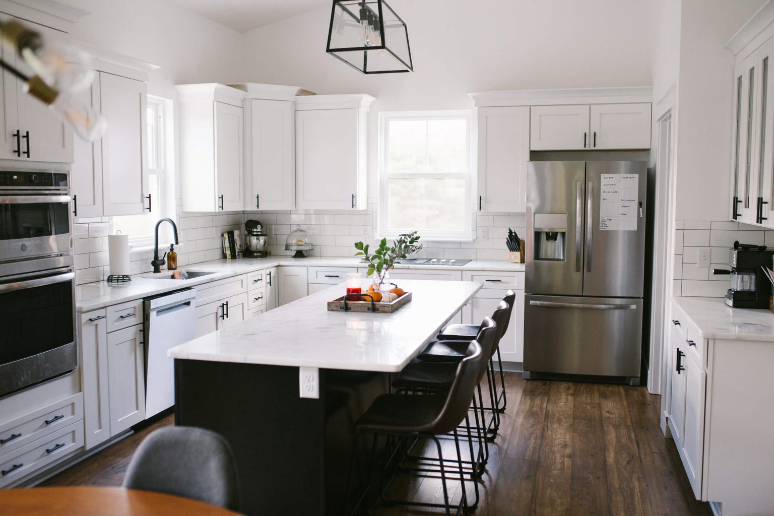 Modern White Kitchen Ideas: 10 Contemporary Kitchen Designs