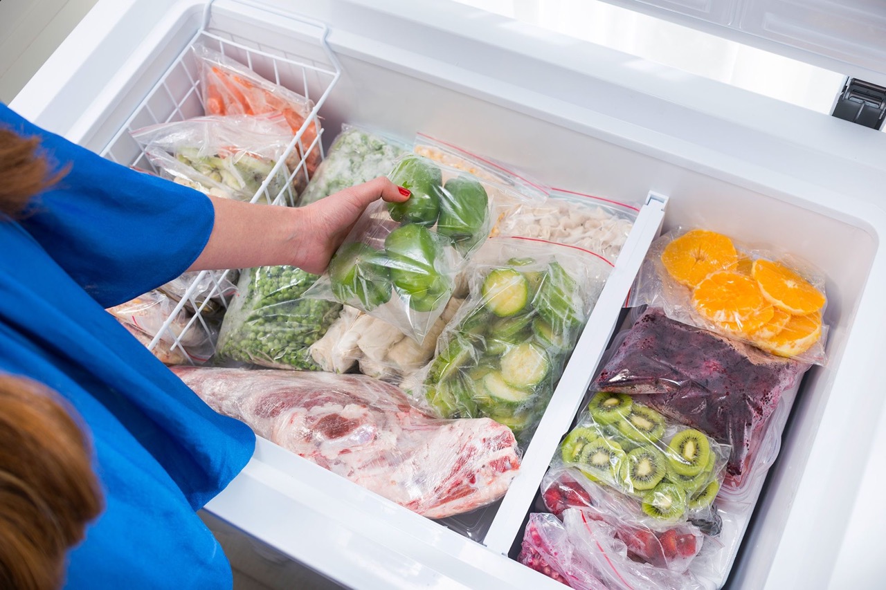 Organizing A Chest Freezer: 10 Ways To Store Frozen Food