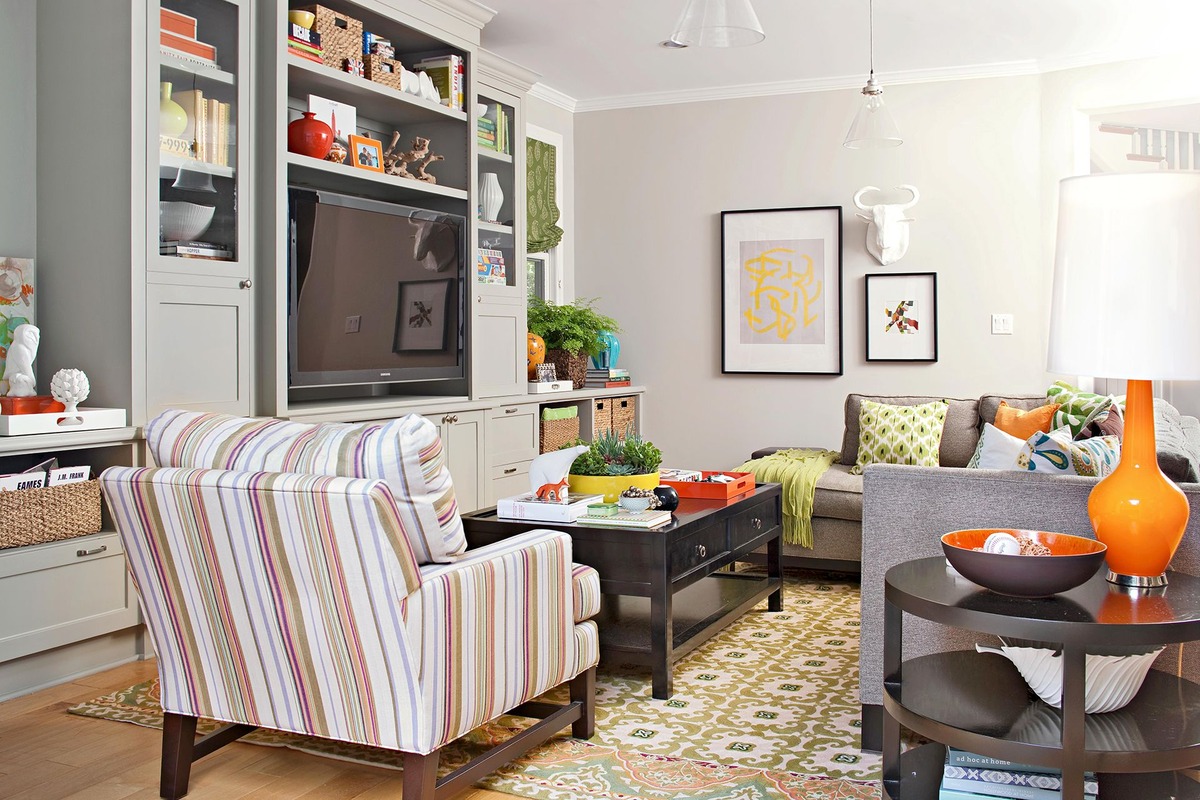 Organizing A Living Room: 10 Expert Ways To Neaten Your Space
