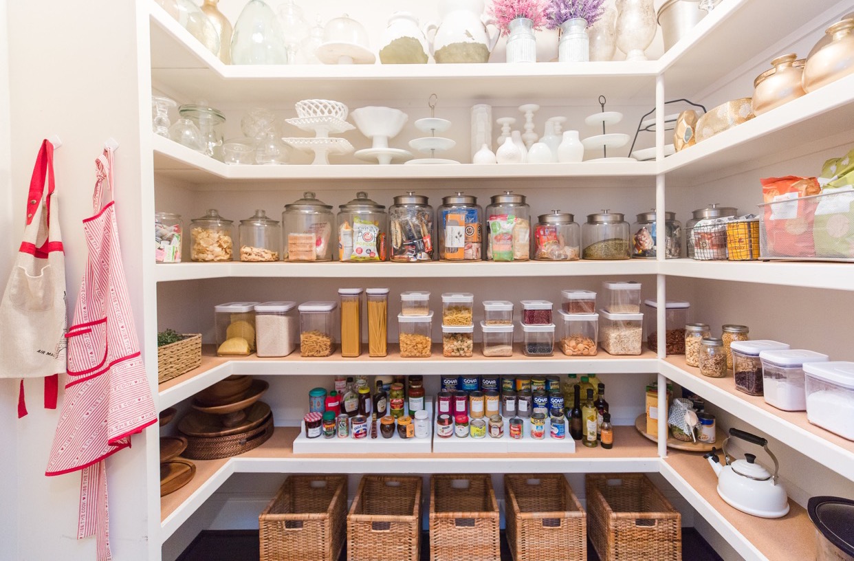 Organizing A Pantry: 25 Clever Pantry Organization Ideas