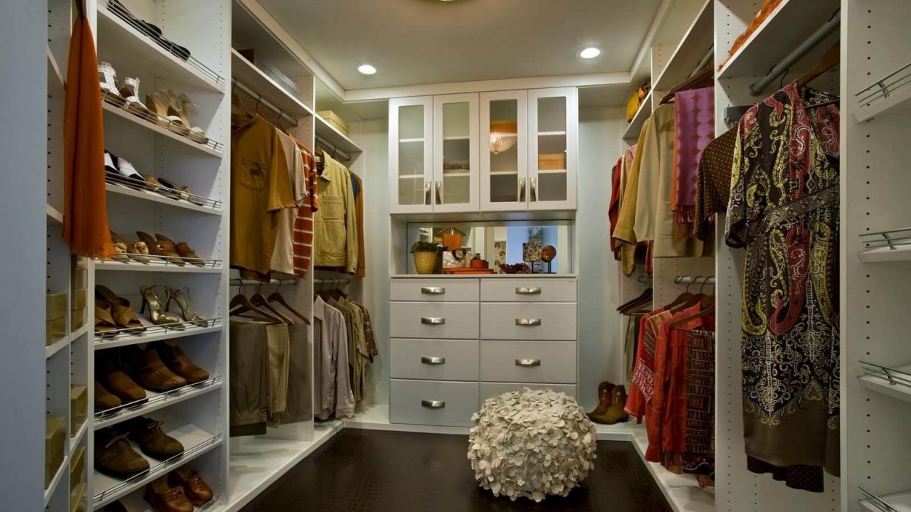 10 Designer Walk-In Closet Ideas - Best Closet Storage TIps