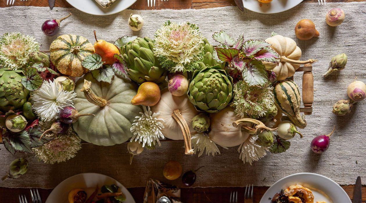 Thanksgiving Centerpiece Ideas: 15 Festive Table Displays