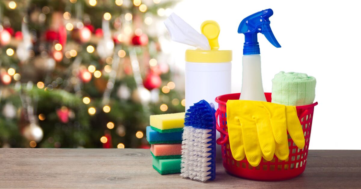 Use This Holiday Cleaning Checklist To Get Ready For Guests