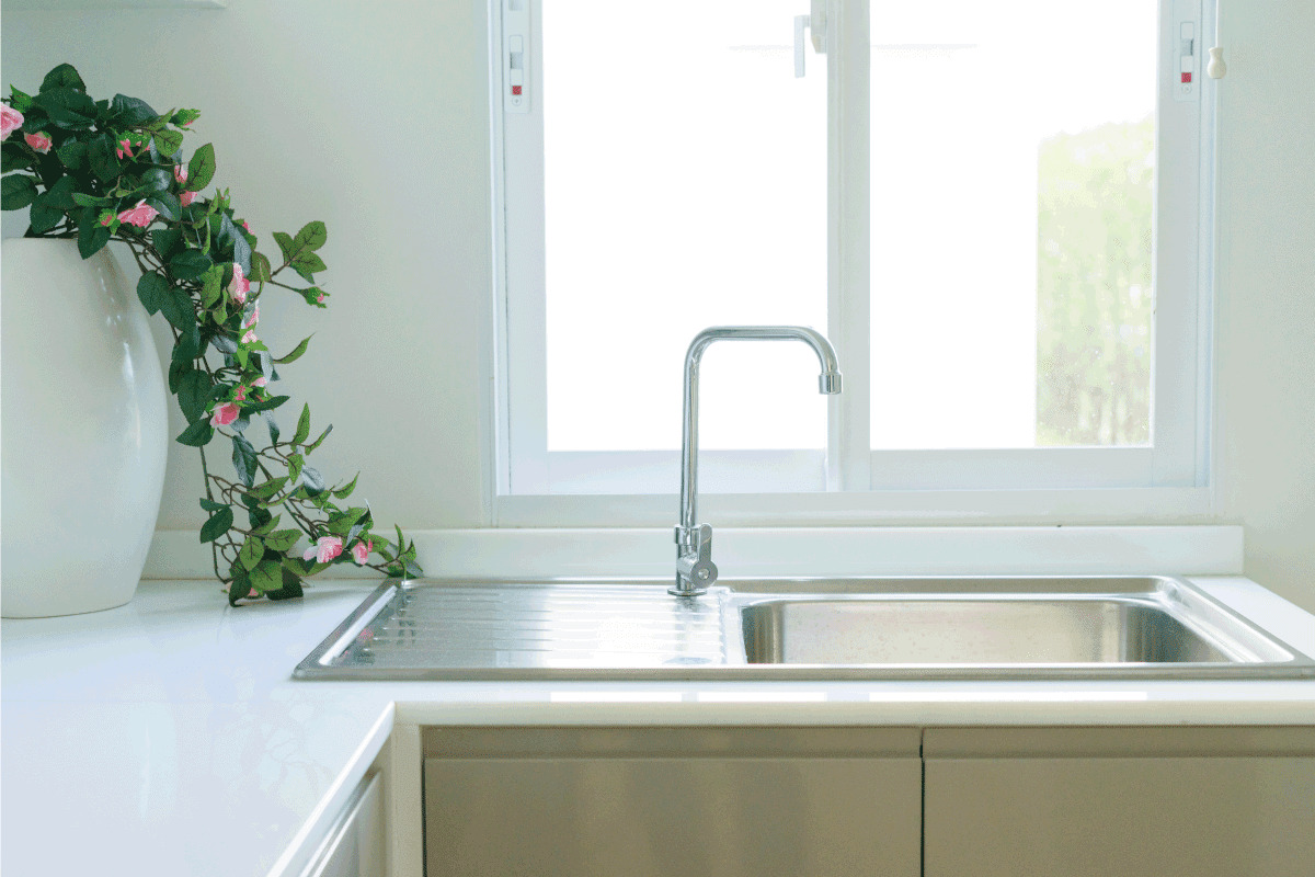 What Faucet Color Looks Best With A Stainless Steel Sink