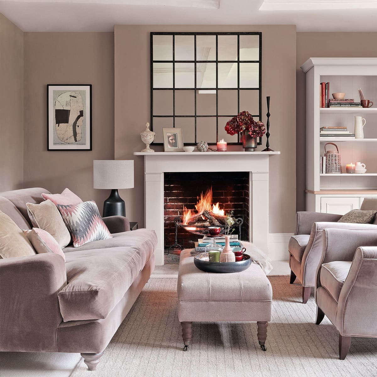 What Colors Make A Living Room Cozy? Design Experts Advise