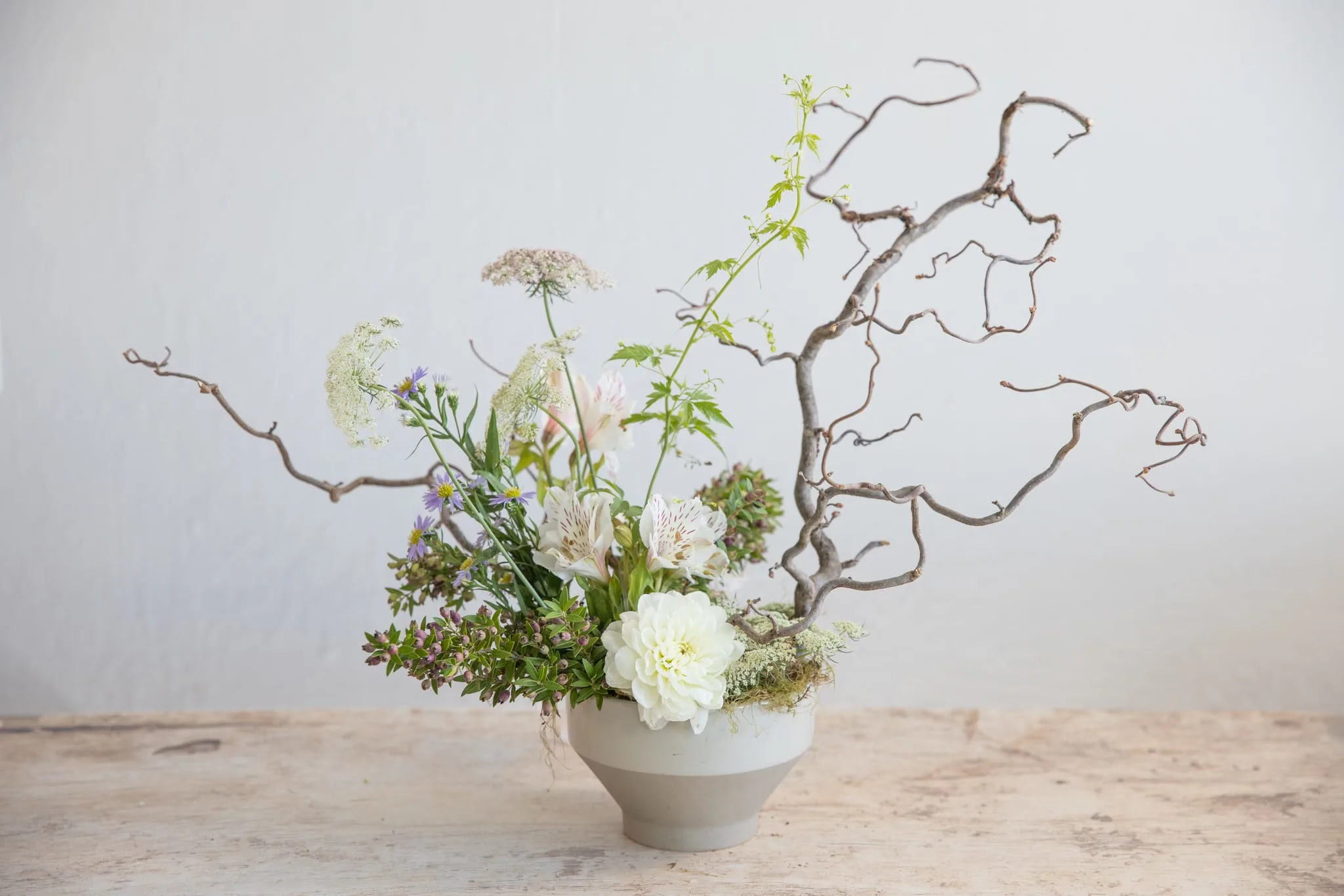 Support Ikebana Avec Aiguilles Et Base Caoutchouc - Pour Arrangement Floral DIY - Stabilise Et Protège Le Vase