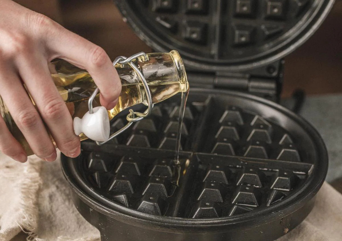 What To Use To Oil Waffle Iron