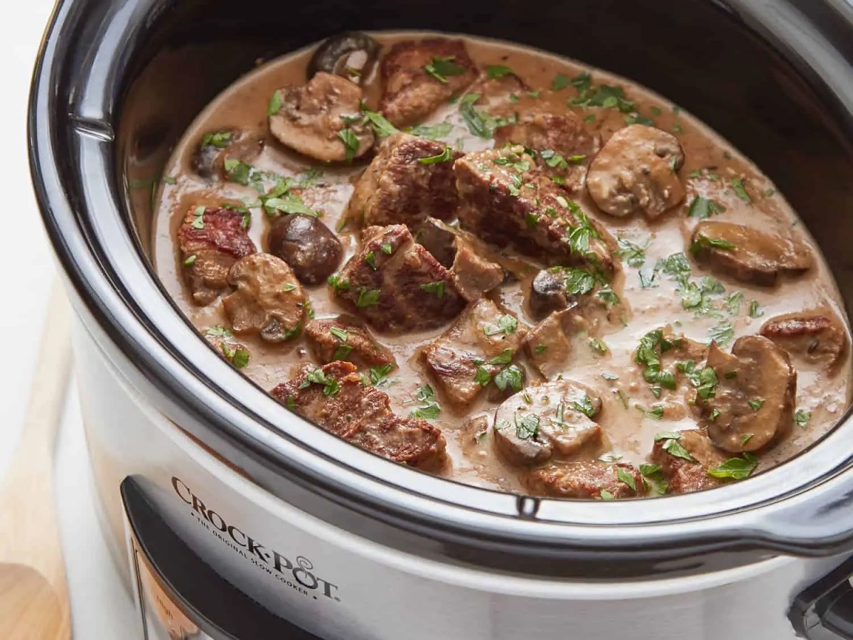When To Put Mushrooms In Slow Cooker