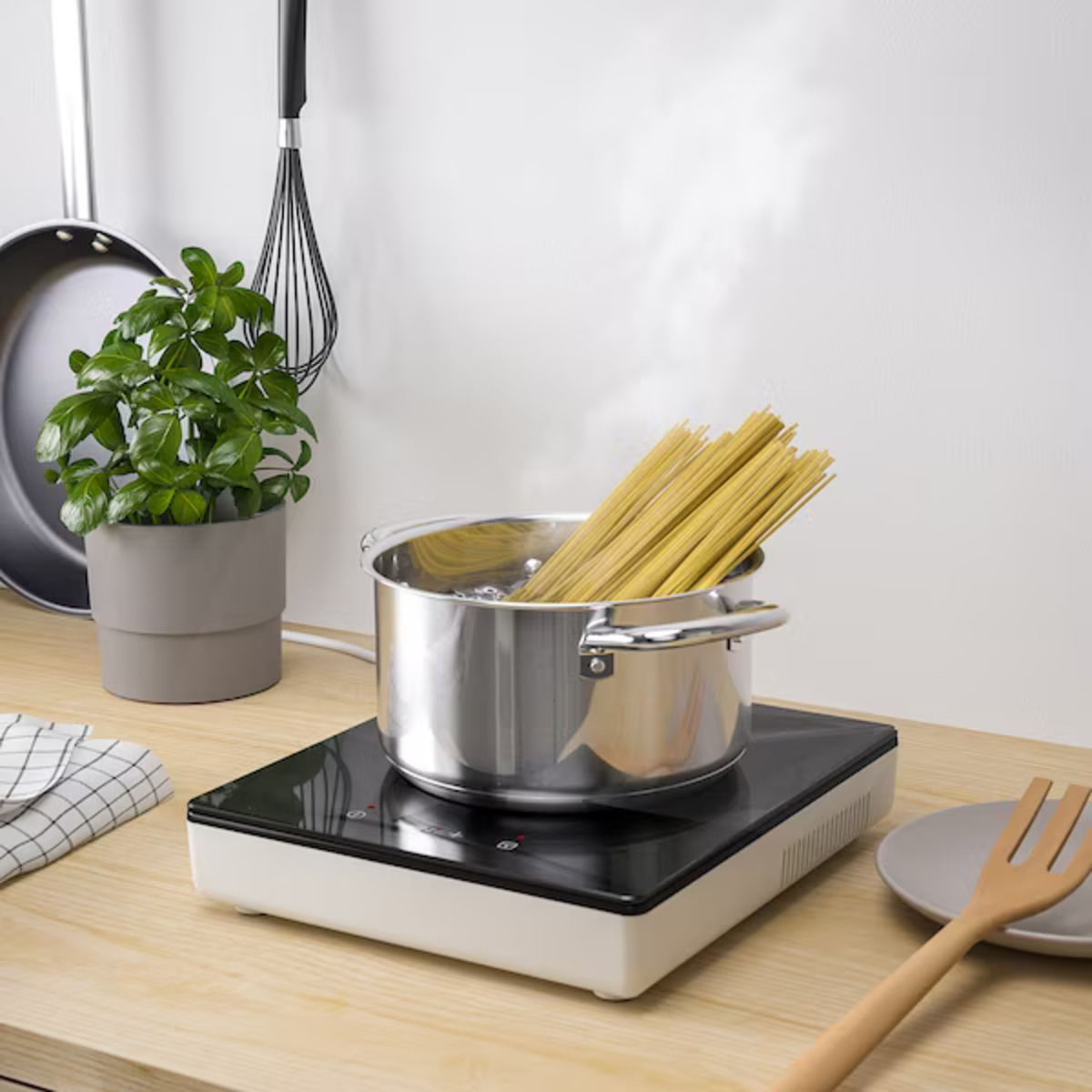 Duxtop Portable Induction Cooktop Review: Best Addition to Your Kitchen? 