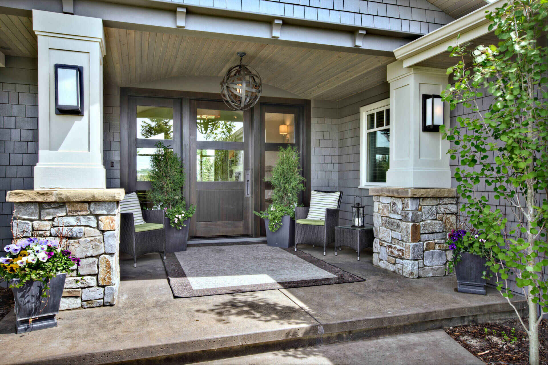 10 Amazing Porch Lights For 2023
