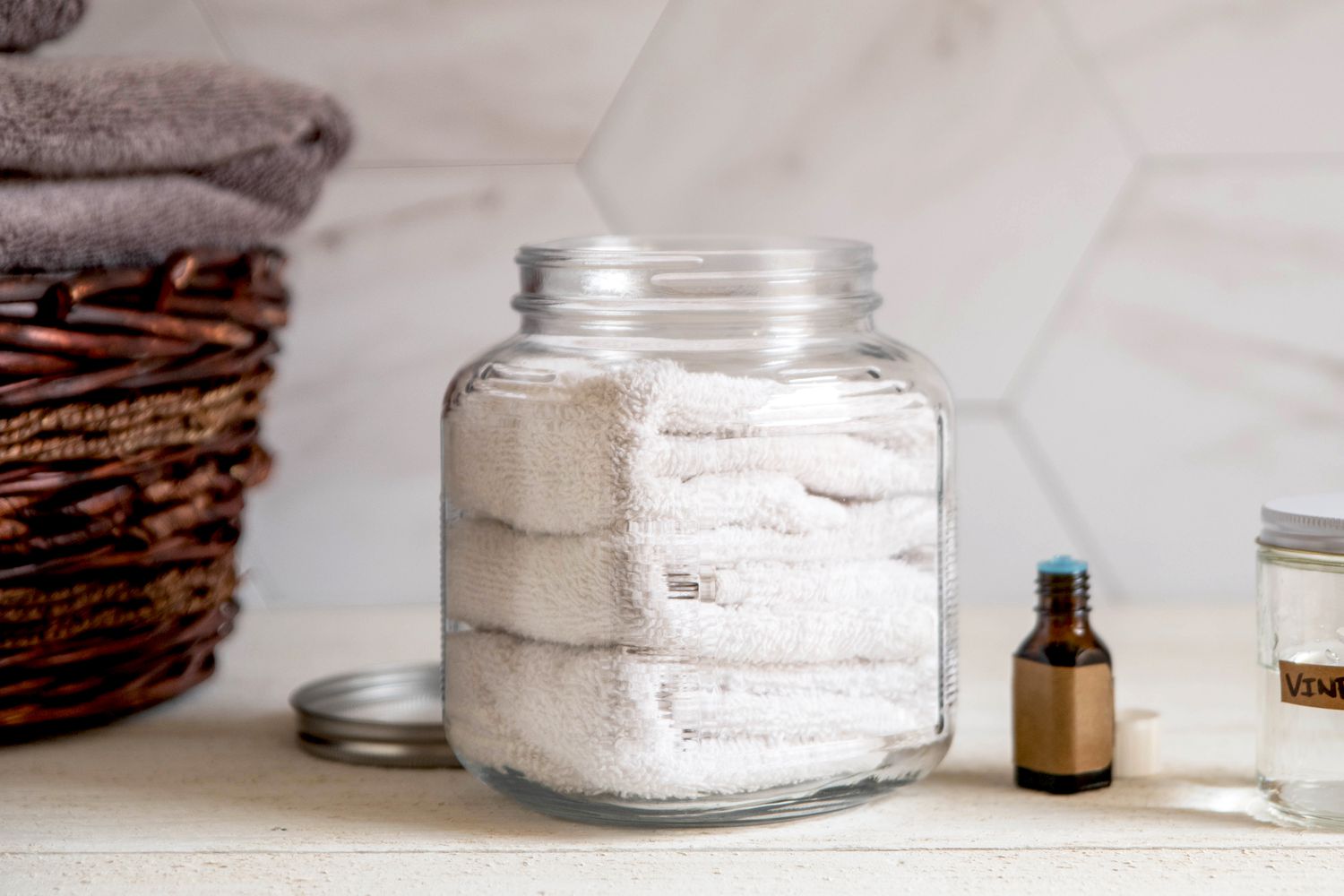 11 Incredible All Natural Dryer Sheets For 2024