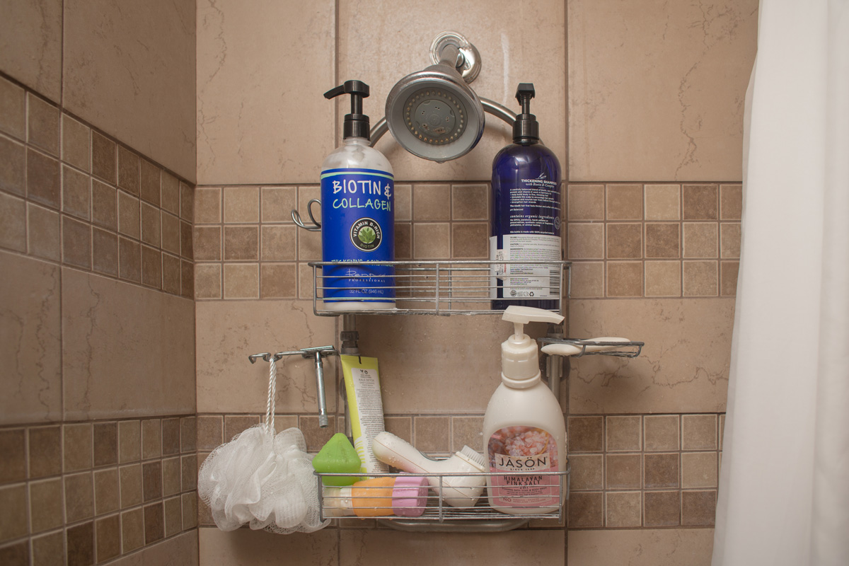HapiRm Hanging Shower Caddy Over the Door with Soap Holder, No