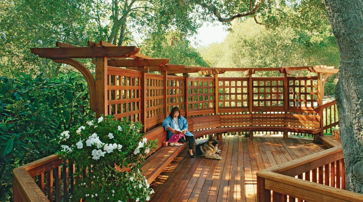 18 Beautiful Trellis Ideas To Turn Your Yard Into A Private Escape