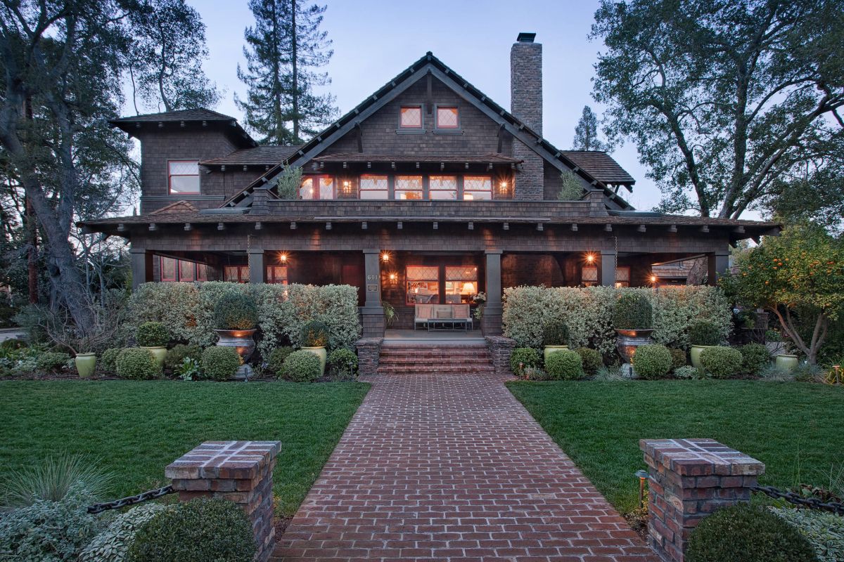 20 Craftsman-Style Homes With Timeless Charm