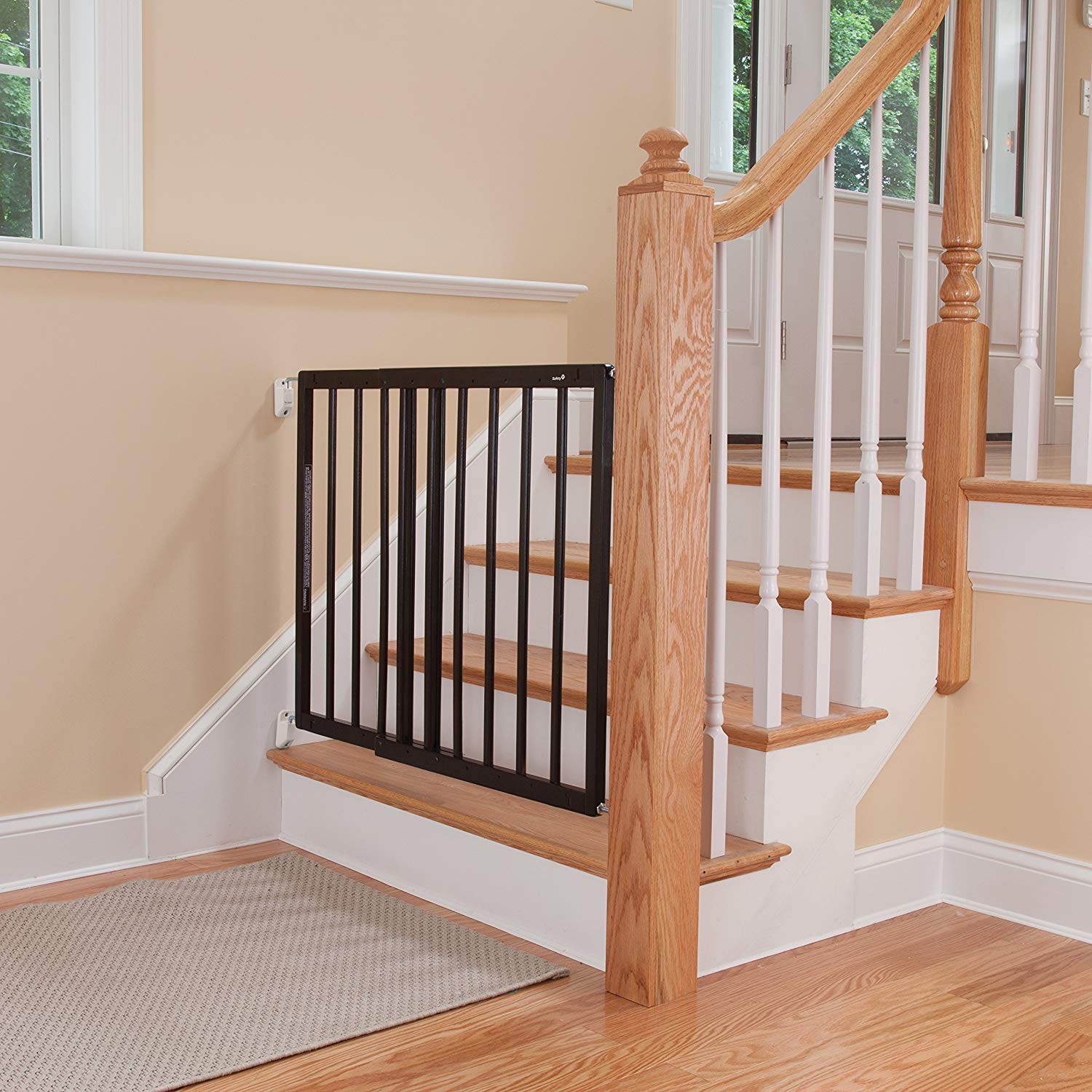 8 Best Baby Gate For Stairs With Banister And Wall For 2023