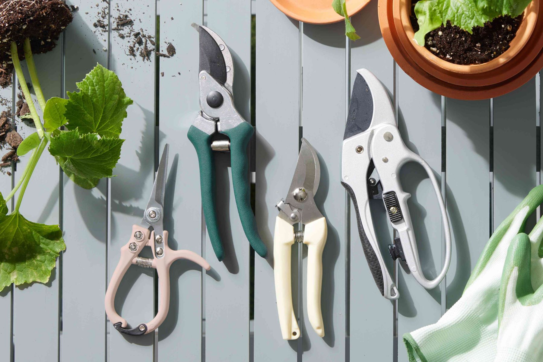 9 Best Garden Hand Tools for 2023