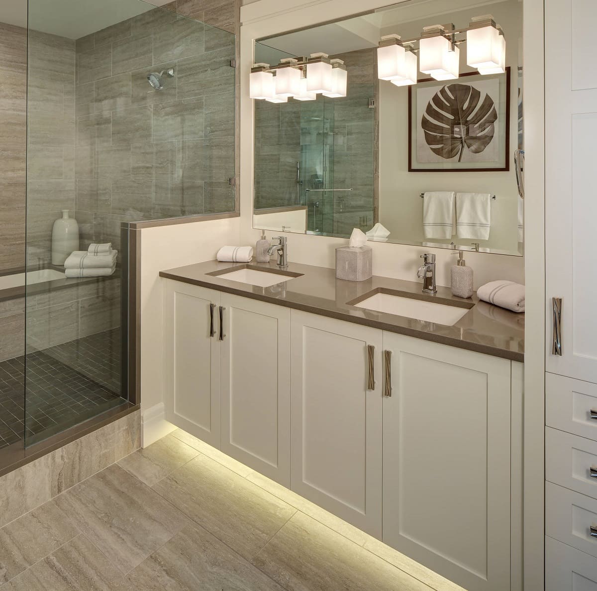Best Bathroom Vanity Colors To Match Your Beige Tiles