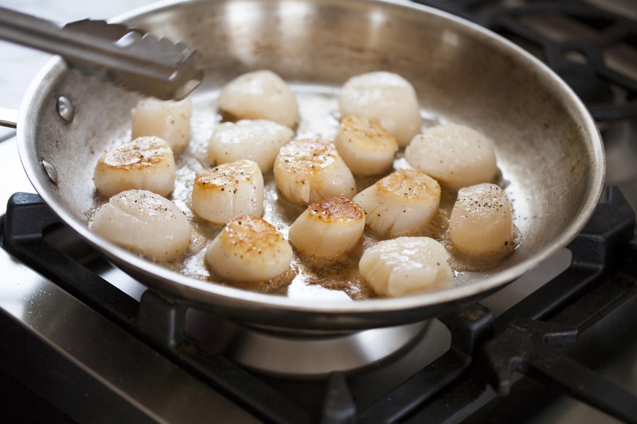 How Do You Cook Scallops On The Stove Top