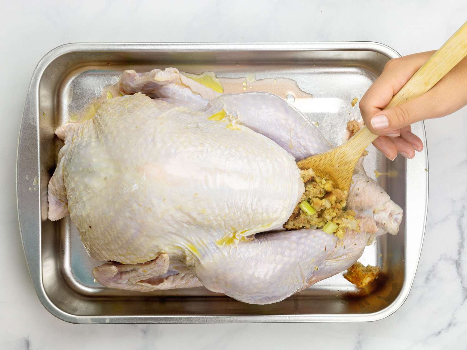How Do You Stuff A Turkey With Stove Top Stuffing