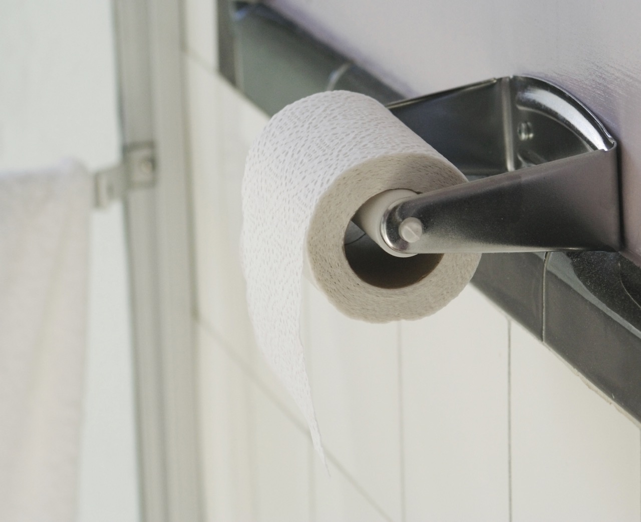 How Do You Tighten A Toilet Paper Holder