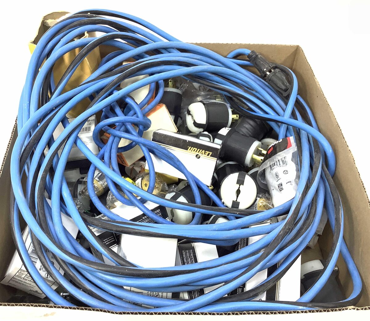 Can you use a 110V extension cord with 220V? - Quora