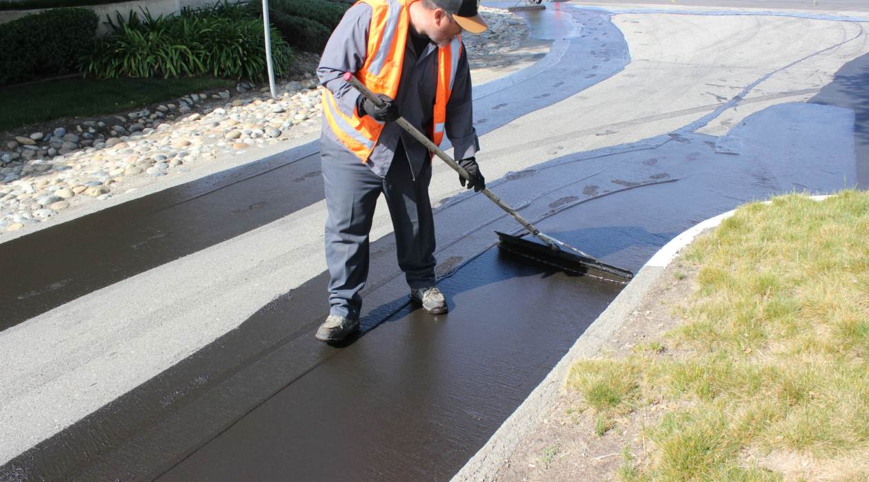 How Long For Asphalt Driveway To Cure