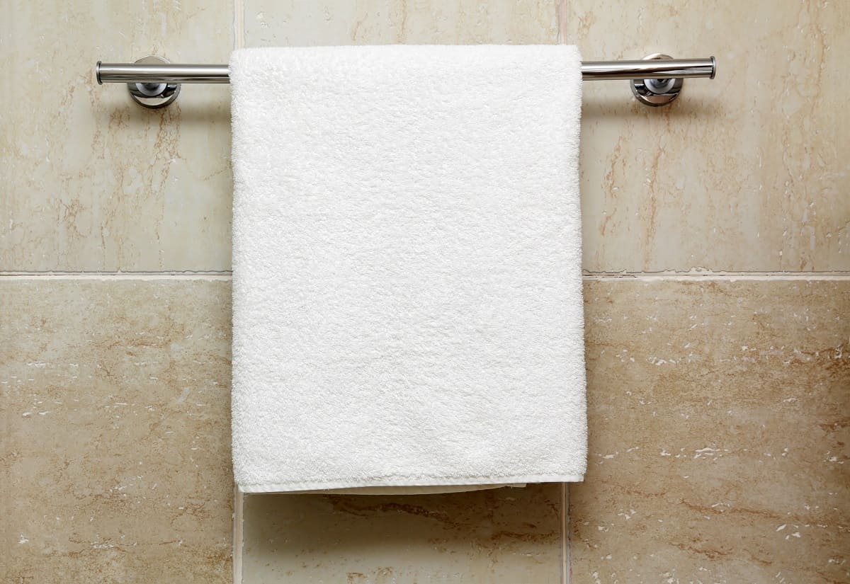 How Long Should A Towel Bar Be