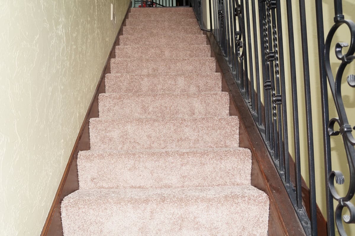 How Much Does It Cost To Recarpet Stairs Storables