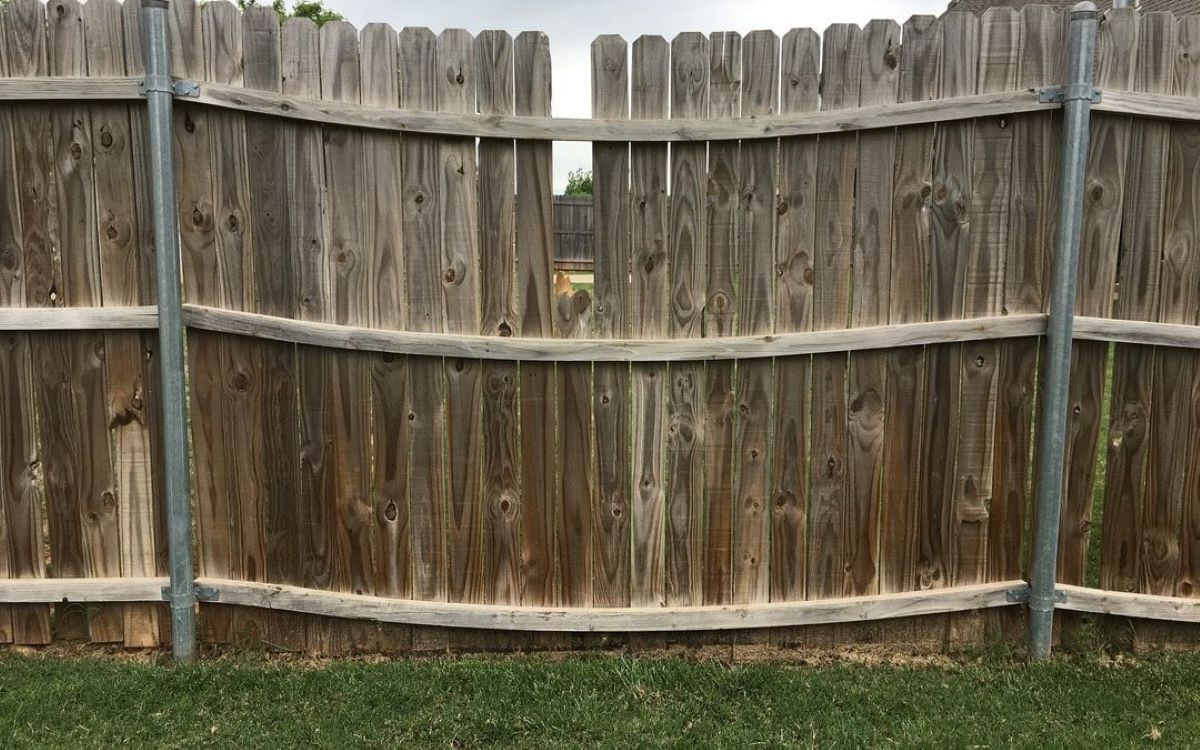 How Much To Replace A Fence