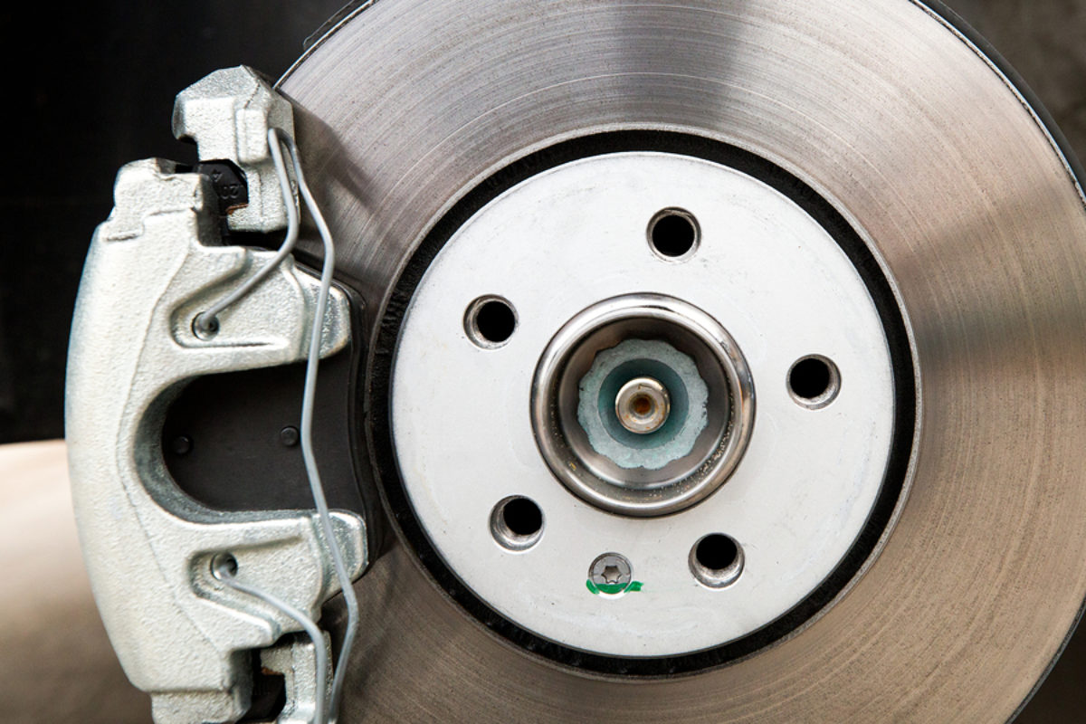 How Much To Replace Calipers And Rotors