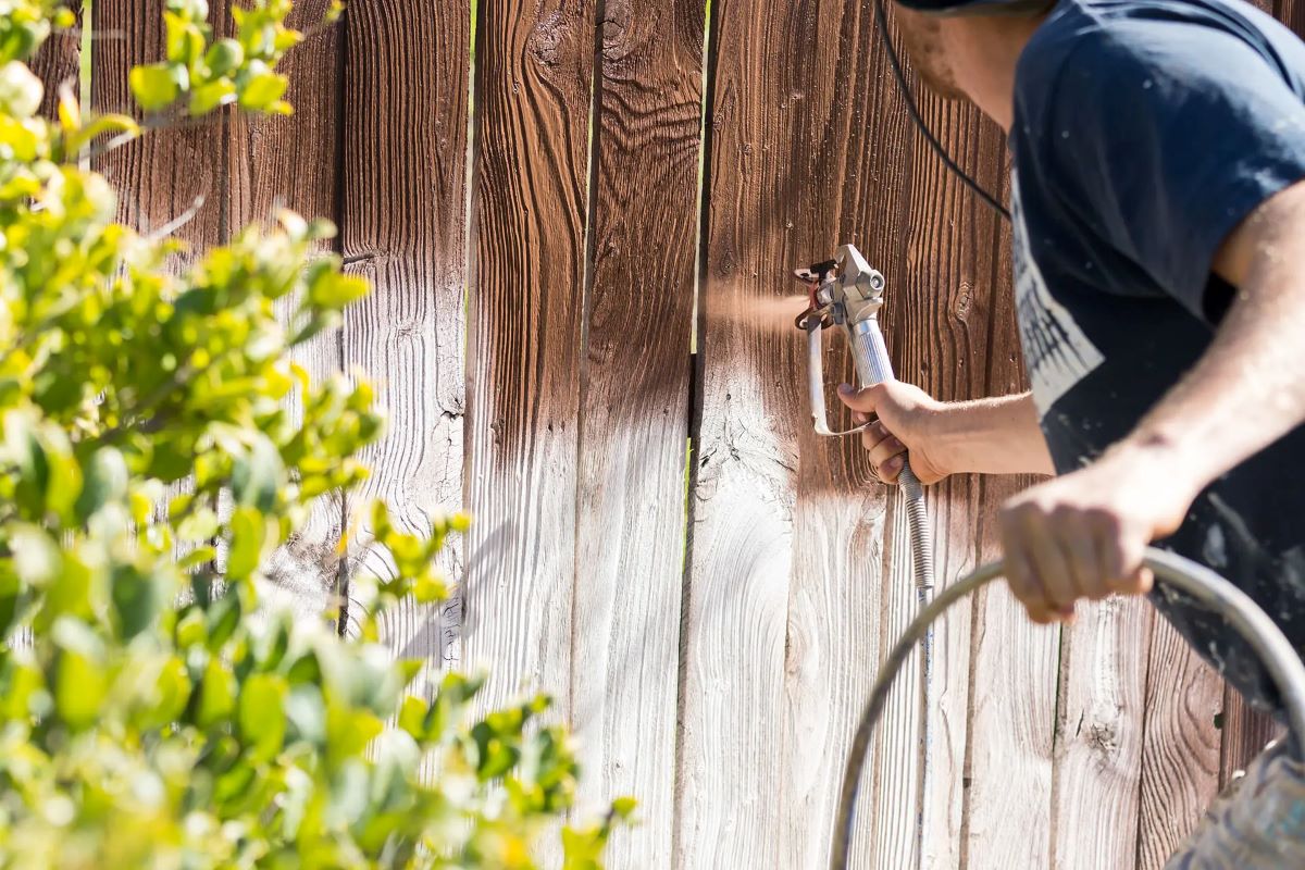 How Much To Stain Fence