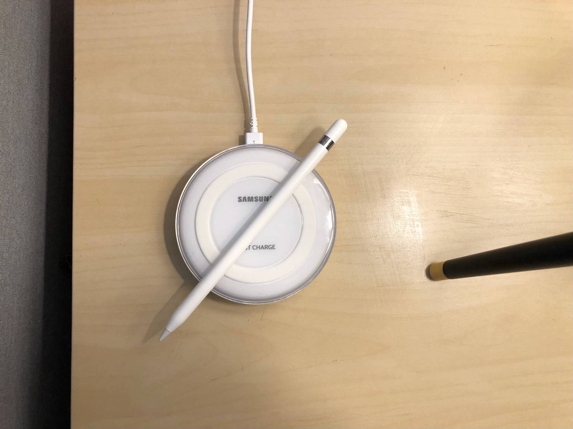 Apple pencil online 1 charging