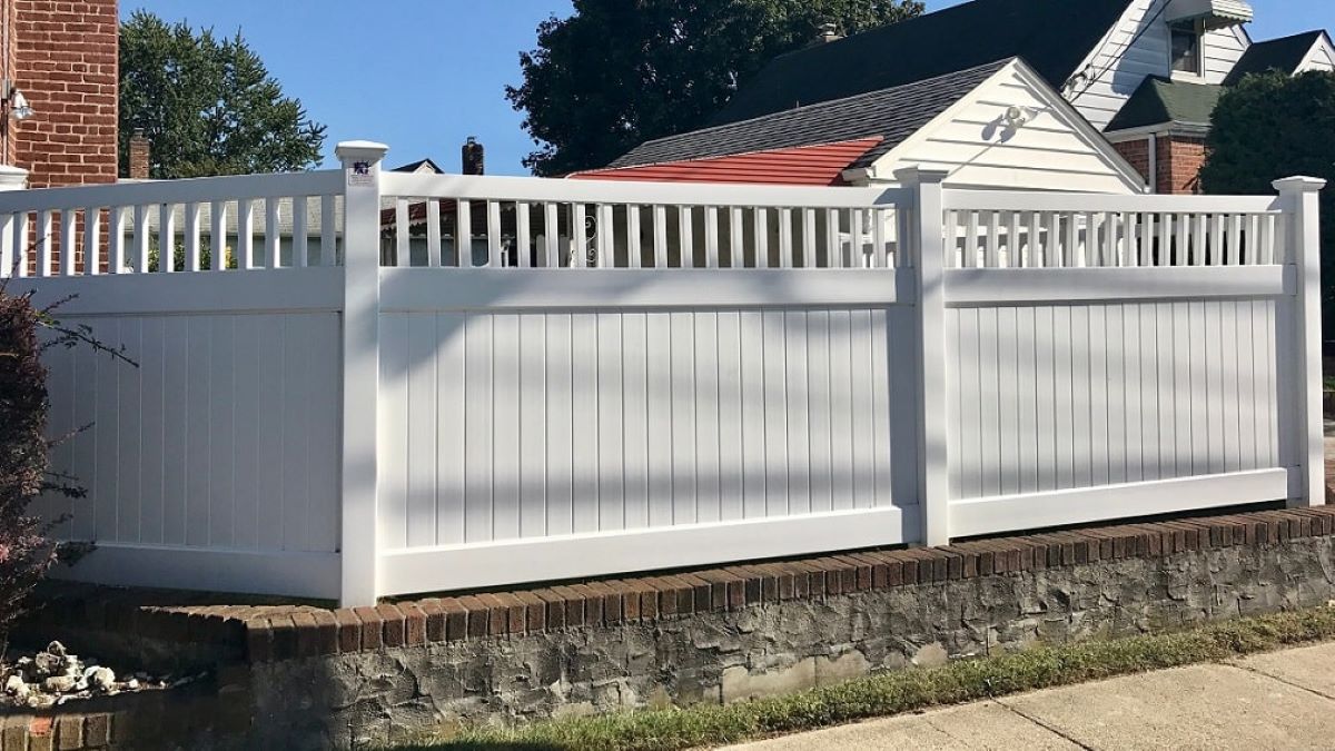 How To Clean Vinyl Fence Without A Pressure Washer