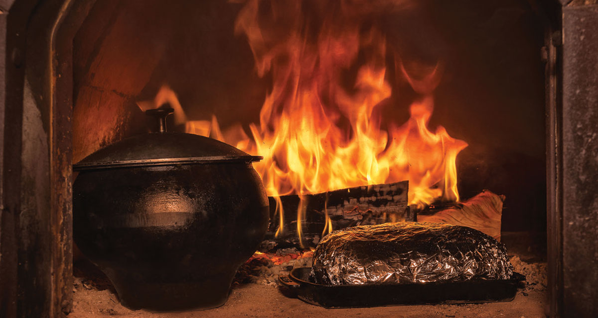 How To Cook In A Fireplace