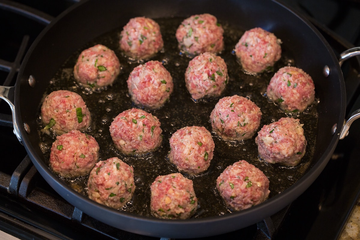 How To Cook Meatballs On Stove Top
