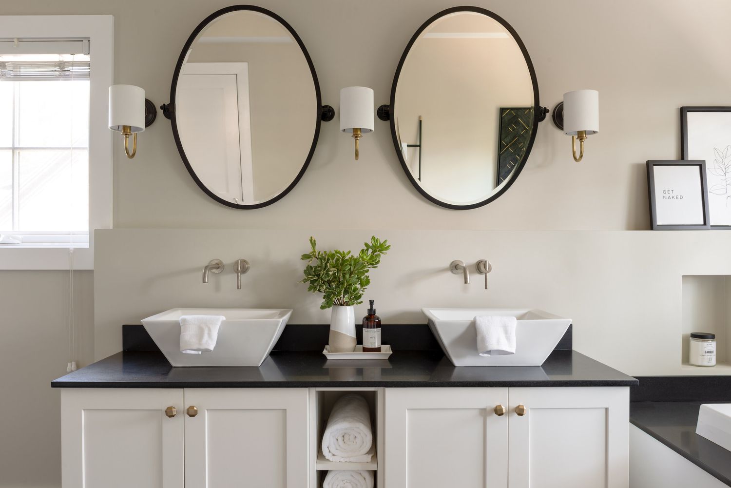 How To Decorate A Bathroom Vanity Top