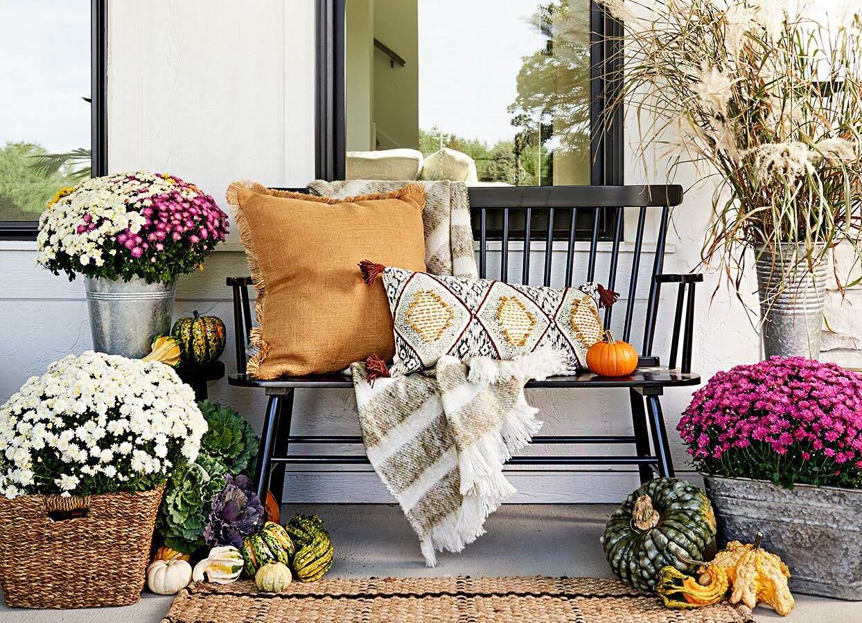 How To Decorate A Front Porch For Fall