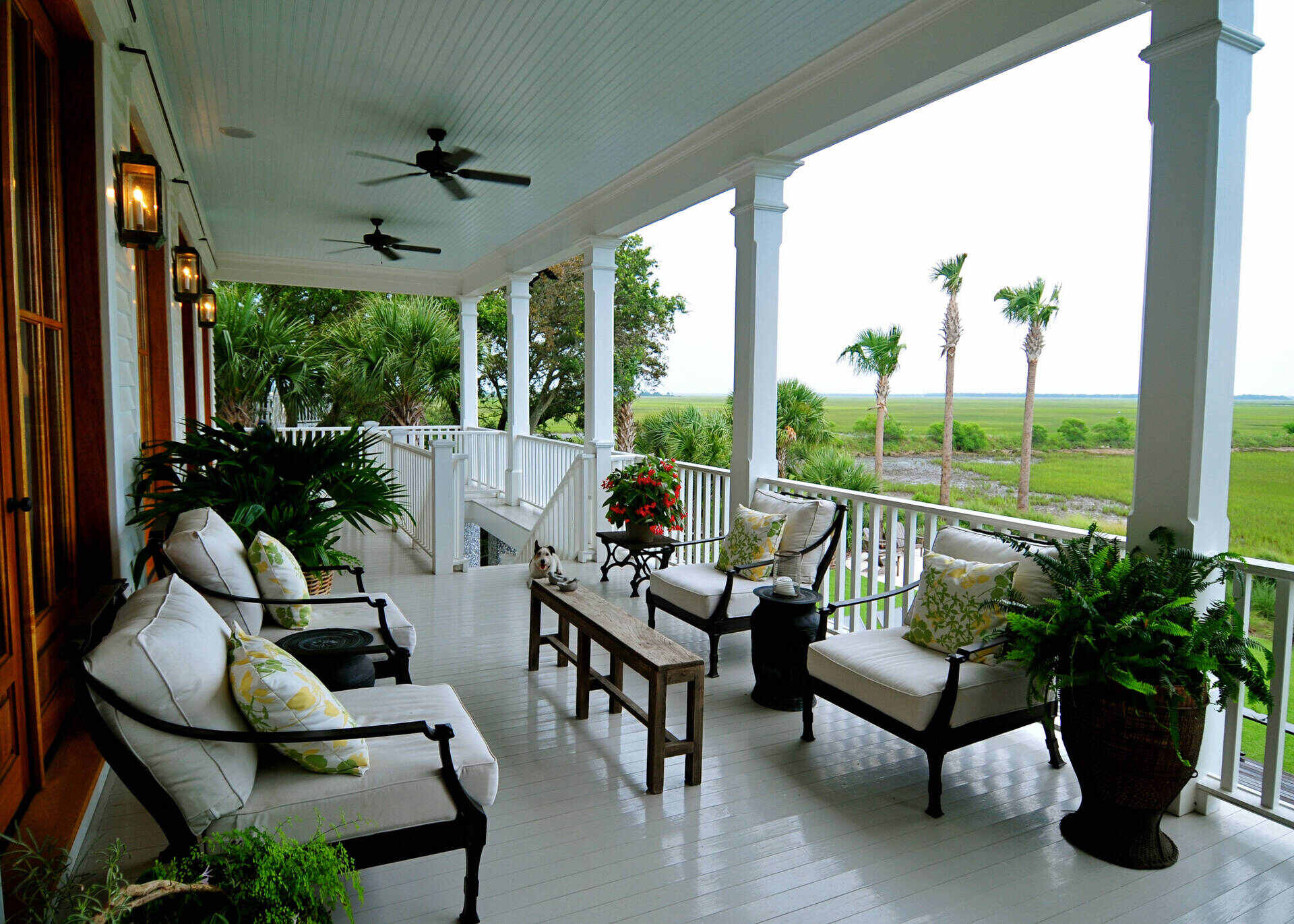 How To Decorate A Long Narrow Front Porch